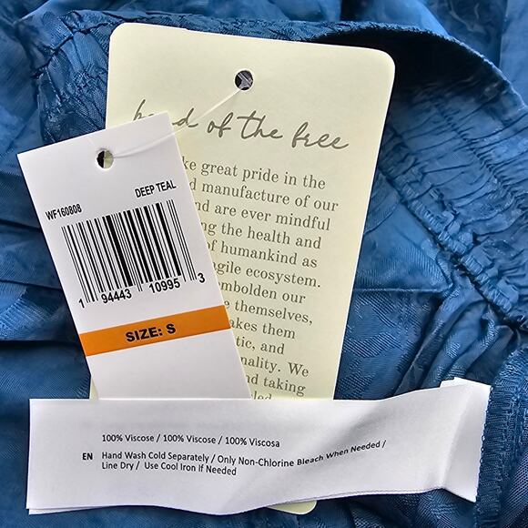 Band of the Free Womans size S Celene Deep Teal Layered Midi Skirt Floral NEW - Picture 7 of 8